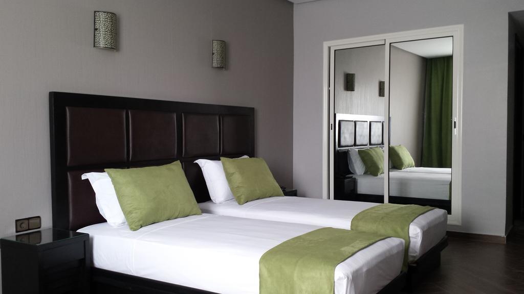 Hotel Swani Μεκνές Εξωτερικό φωτογραφία