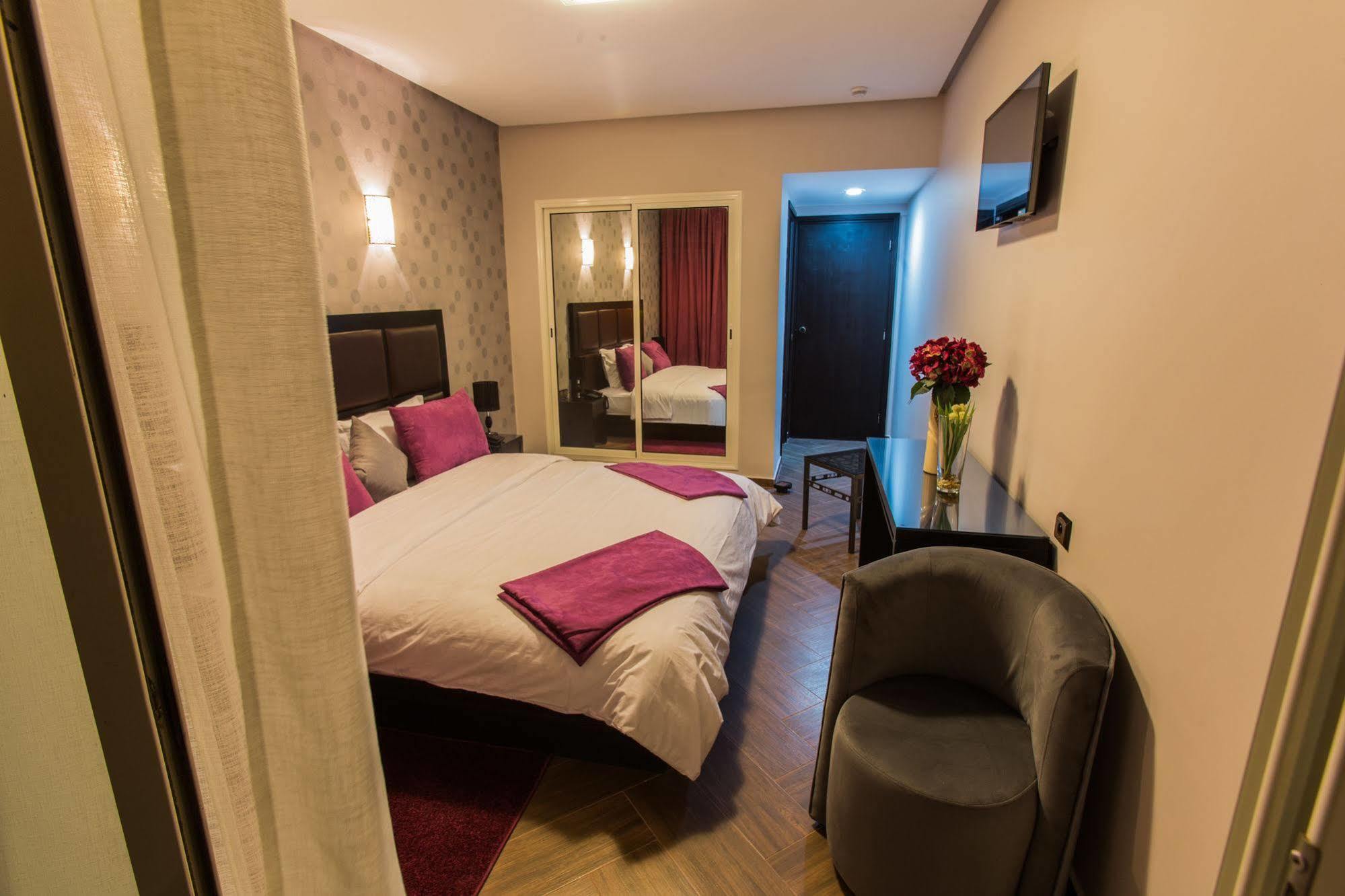 Hotel Swani Μεκνές Εξωτερικό φωτογραφία