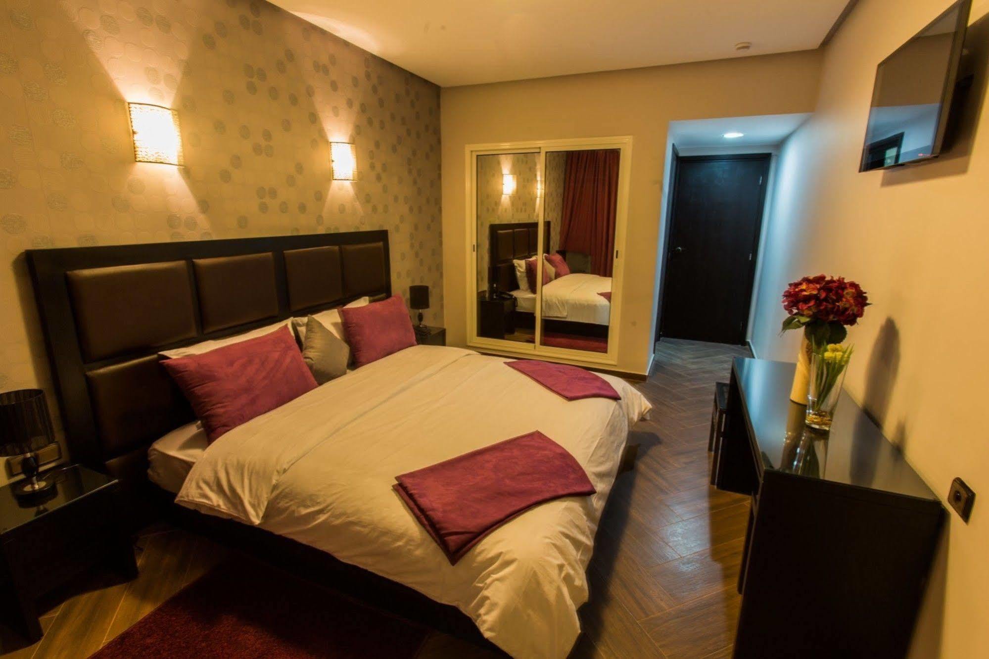Hotel Swani Μεκνές Εξωτερικό φωτογραφία